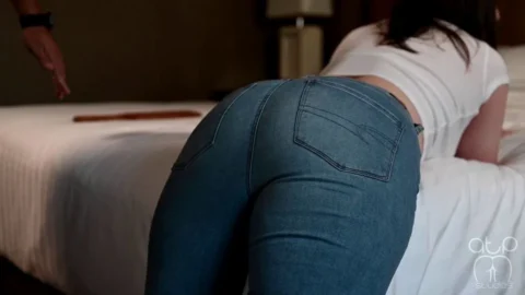Bubbly Butt – Dylans Jeans Thong Panties and a Scolding