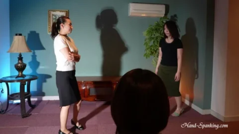 Yurina’s First Encounter – The House of Hidden Desires