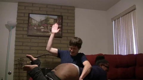 Hilarious Spanking Miscommunication – Rose and Kyle