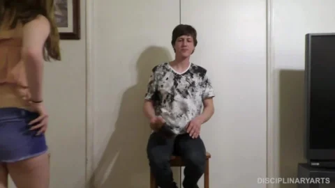 Yasmines Bottom is Punished – A Bare Bottom Spanking